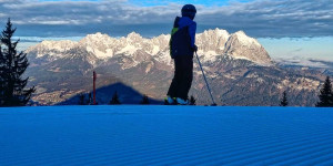 Beitragsbild des Blogbeitrags Skifahren am Harschbichl – Bild des Monats im Jänner 2023