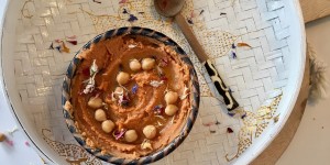 Beitragsbild des Blogbeitrags TASTY FRIDAY: Hummus – #CookForSyria 