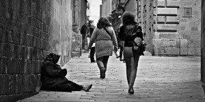 Beitragsbild des Blogbeitrags Betteln ist in Salzburg wieder erlaubt – TopEasy (4.7.)