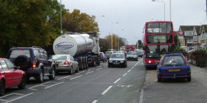 Beitragsbild des Blogbeitrags Großbritannien verbietet ab 2040 Diesel- und Benzin-Autos – TopEasy (26.07.)