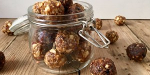 Beitragsbild des Blogbeitrags TASTY FRIDAY: Energiebällchen
