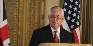 Beitragsbild des Blogbeitrags US-Außenminister Tillerson sagte, er wird nicht rausgeworfen – TopEasy (6.12.) 