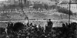 Beitragsbild des Blogbeitrags Gedenken an den „Anschluss“ vor 80 Jahren – TopEasy (12.03.)