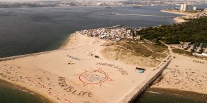Beitragsbild des Blogbeitrags Portugal: Kreative Protestaktion gegen Klimawandel 