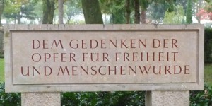 Beitragsbild des Blogbeitrags Gedenken & Erinnern in Salzburg – Ein Interview mit dem KZ-Verband
