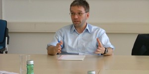 Beitragsbild des Blogbeitrags Seit fast 20 Jahren wieder weniger als 500.000 Anzeigen wegen Verbrechen – Top Easy (02.05.)