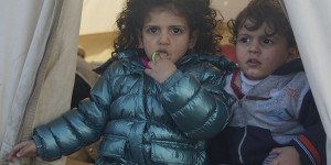 Beitragsbild des Blogbeitrags Flüchtlingselend auf Lesbos: Betrachtungen zum Jahreswechsel 