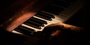 Beitragsbild des Blogbeitrags Jazz-Legende Chick Corea verstorben – TopEasy aktuell