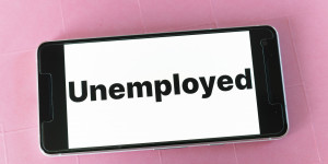 Beitragsbild des Blogbeitrags Corona-Krise erhöht die Jugendarbeitslosigkeit deutlich 