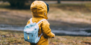 Beitragsbild des Blogbeitrags Bekämpfung von Kinderarmut muss politische Priorität werden
