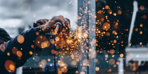 Beitragsbild des Blogbeitrags Wirtschaft in der Eurozone wächst kräftig – TopEasy aktuell