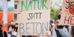 Beitragsbild des Blogbeitrags Wissenschaftler*innen zerpflücken das Lobautunnel-Projekt