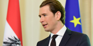 Beitragsbild des Blogbeitrags Ein Nachmittag im Leben des Kurz und eine Message: „Ich bin kein Vollidiot“