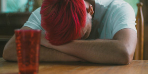 Beitragsbild des Blogbeitrags Corona verschlechterte Stimmung von jungen Österreichern – TopEasy aktuell