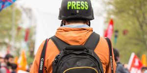 Beitragsbild des Blogbeitrags Pressefreiheit in Österreich weiter im Sinkflug 