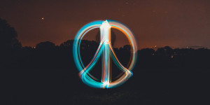 Beitragsbild des Blogbeitrags Krieg dem Frieden oder Frieden dem Kriege?