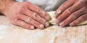 Beitragsbild des Blogbeitrags Hohe Energiepreise möglicherweise Ende für viele Bäckereien – TopEasy aktuell