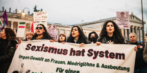 Beitragsbild des Blogbeitrags Wien: Solidaritätsdemonstration für die aufständischen Menschen im Iran  