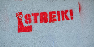 Beitragsbild des Blogbeitrags Streikrecht in Gefahr: die brisanten Pläne der Europäischen Kommission