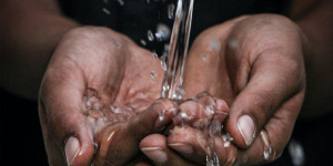 Beitragsbild des Blogbeitrags Namibias Kampf um sauberes Wasser