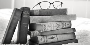 Beitragsbild des Blogbeitrags Sonntag ist Büchertag: „Tu was!“ – Ein Plädoyer gegen Demokratie-Verachtung