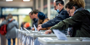 Beitragsbild des Blogbeitrags Demokratie und Beteiligungsarmut in Wien