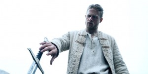 Beitragsbild des Blogbeitrags King Arthur: Legend of the Sword – Filmkritik 