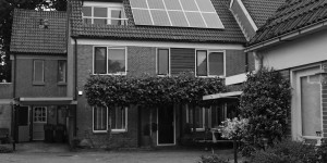 Beitragsbild des Blogbeitrags Der Leitfaden für Photovoltaikanlagen Preise: Was beeinflusst die Kosten?