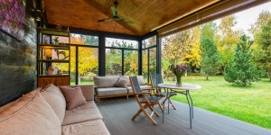 Beitragsbild des Blogbeitrags WPC Terrassendielen: Die ideale Lösung für Ihre Traumterrasse