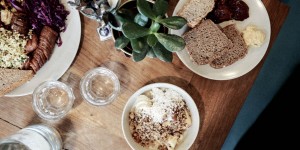 Beitragsbild des Blogbeitrags deli bluem brunch 