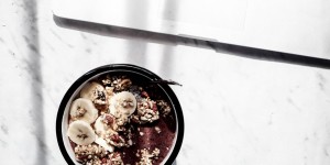 Beitragsbild des Blogbeitrags my favourite acai bowl recipe