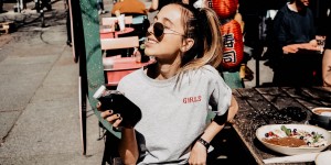 Beitragsbild des Blogbeitrags vegan paradise: vegan und gesund essen in Berlin