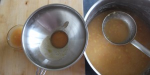 Beitragsbild des Blogbeitrags Apfelmus – einfach nur Apfelmus