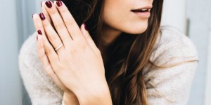 Beitragsbild des Blogbeitrags Beauty: You Rock My Life x Essie Blogger Collection