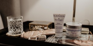 Beitragsbild des Blogbeitrags BEAUTY: Say Bye to Dry Skin in Winter