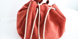 Beitragsbild des Blogbeitrags DIY Kreis Beuteltasche, die du auch als Rucksack tragen kannst 