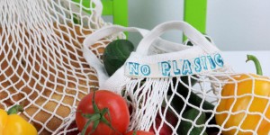 Beitragsbild des Blogbeitrags DIY Plastic free Sackerl mit Statement 