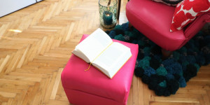 Beitragsbild des Blogbeitrags Pinker Hocker