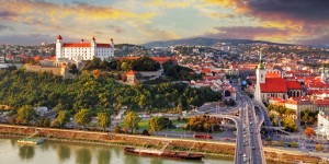 Beitragsbild des Blogbeitrags C# 7.0 and the Universal Windows Platform in Brno and in Bratislava 