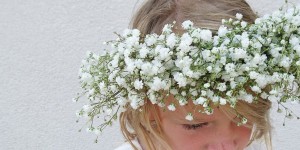Beitragsbild des Blogbeitrags BLUMENKRANZ MIT SCHLEIERKRAUT
