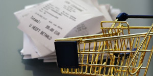 Beitragsbild des Blogbeitrags {Shopping} Un-handel-bar oder wie der Lockdown mein Kaufverhalten (kaum) beeinflusst
