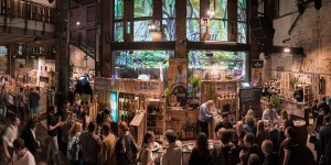Beitragsbild des Blogbeitrags Erster Ginmarkt Wien – da müssen wir Gin!*