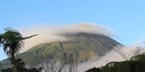 Beitragsbild des Blogbeitrags La Fortuna – heiße Quellen und Wildlife pur!