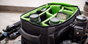 Beitragsbild des Blogbeitrags Kameratasche zum Reisen: Schütze deine Kronjuwelen!