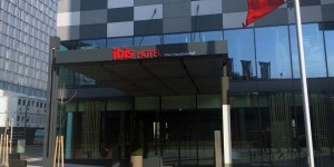 Beitragsbild des Blogbeitrags Ibis Wien Hauptbahnhof & Reiseblogger WG