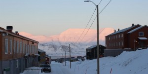 Beitragsbild des Blogbeitrags Spitzbergen Reise – Hotels und Restaurants in Longyearbyen