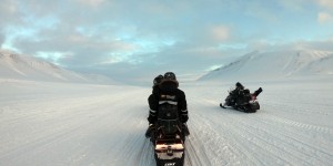 Beitragsbild des Blogbeitrags Spitzbergen Reise – Aktivitäten, Ausflüge und Touren in der Arktis im Winter 