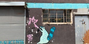 Beitragsbild des Blogbeitrags Woodstock Kapstadt – Treffpunkt der internationalen Streetart Szene
