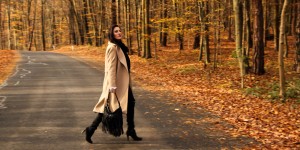 Beitragsbild des Blogbeitrags OUTFIT: Wollmantel – Trendiger Camel Coat