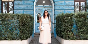 Beitragsbild des Blogbeitrags Sommer-Outfit mit rosa Maxirock und weißem Body